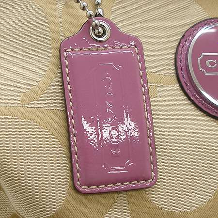 Coach(��ġ) �ñ׳�ó �ڰ��� ��ũ ��Ƽġ ����� �̹���4 - ���̺��� �߰���ǰ