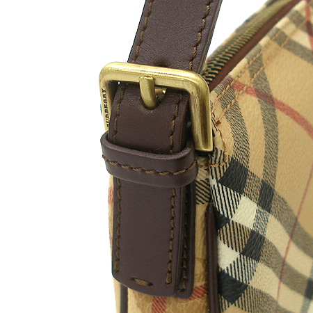 Burberry(������) Ŭ����üũ PVC ����� �Ŀ�ġ [��������] �̹���3 - ���̺��� �߰���ǰ