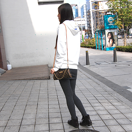 Louis Vuitton(���̺���) M95567 ���׷� ĵ���� ����Ŭ��ġ 2WAY �̹���6 - ���̺��� �߰���ǰ