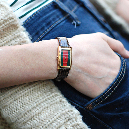 Gucci(����) 2600L ���� �Ҵ�Ʈ ���� ��� ������ �ð� �̹���5 - ���̺��� �߰���ǰ