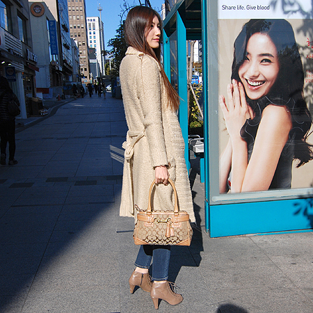 Coach(��ġ) 10507 �ñ׳��� ��ư ĳ���� �̵�� ��Ʈ�� �̹���6 - ���̺��� �߰���ǰ