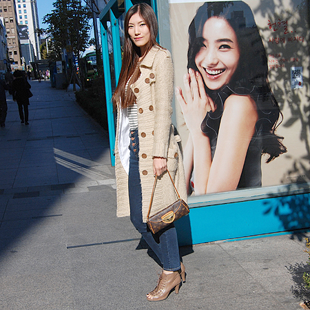 Louis Vuitton(���̺���) M40122 ���׷� ĵ���� ����� Ŭ��ġ�� ����� �̹���5 - ���̺��� �߰���ǰ
