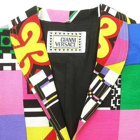 Versace(������ü) ���� �̹���2 - ���̺��� �߰���ǰ