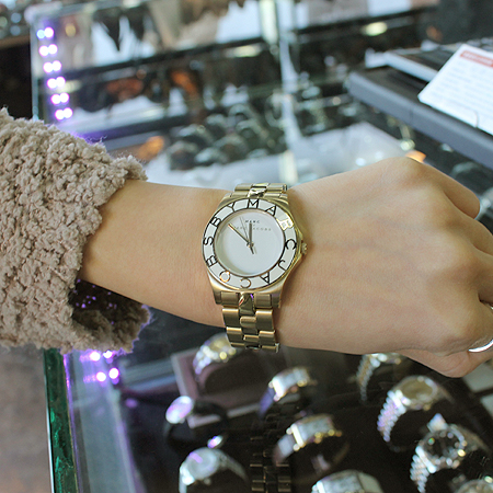 Marc_Jacobs (��ũ ���� ��ũ�����߽�) MBM3050 ���� �ΰ� ���� �ð� �̹���6 - ���̺��� �߰���ǰ