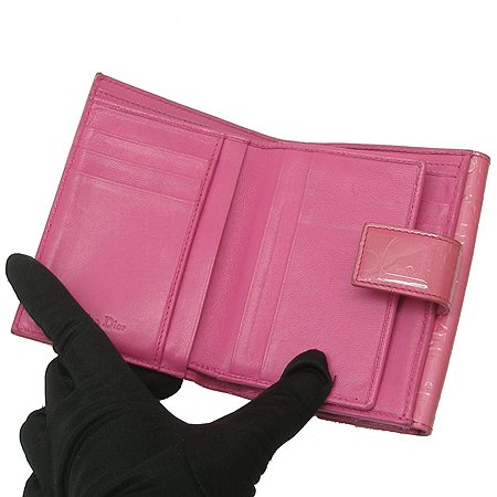 Dior(ũ����î���) �ΰ� ���̴�Ʈ ������ �̹���2 - ���̺��� �߰���ǰ