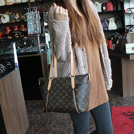 Louis Vuitton(���̺���) M56688 ���׷� ĵ���� ��Ż�� PM ����� �̹���5 - ���̺��� �߰���ǰ