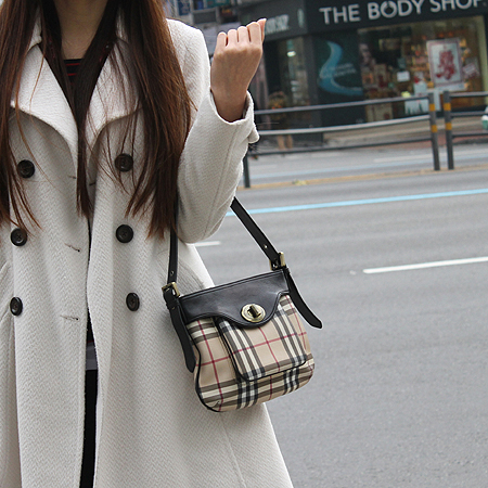 Burberry(������) �� ���üũ ������ ����� [��������] �̹���6 - ���̺��� �߰���ǰ