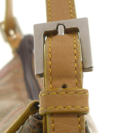 Etro(��Ʈ��) ������ ����� �̹���3 - ���̺��� �߰���ǰ