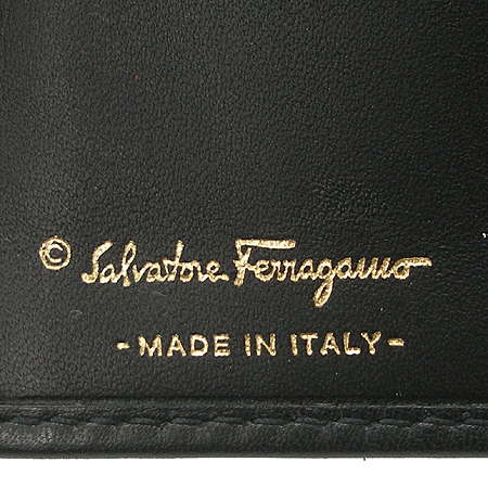 Ferragamo(��󰡸�) 22 0113 ���� ��ġ�� ��� ������ �̹���4 - ���̺��� �߰���ǰ