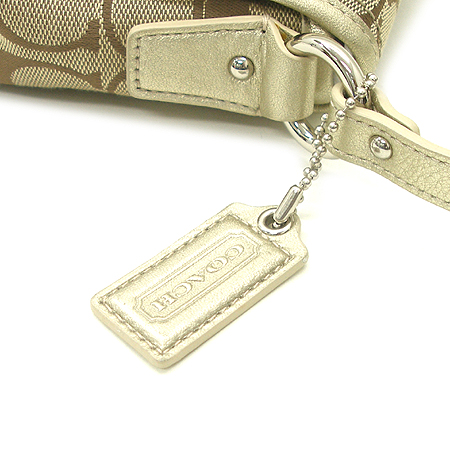 Coach(��ġ) �ñ׳�ó �ڰ��� ������ ����� �̹���4 - ���̺��� �߰���ǰ