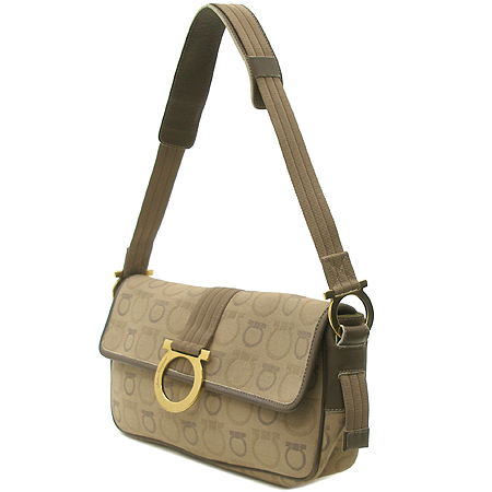 Ferragamo(��󰡸�) 21 5380 ���� ��ġ�� ��� �ڰ��� ����� �̹���2 - ���̺��� �߰���ǰ