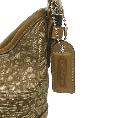 Coach(��ġ) �ñ׳��� �к긯 ����� �̹���3 - ���̺��� �߰���ǰ