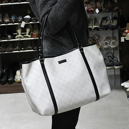 Gucci(����) 197953 GG�ΰ� PVC ���� ����� [��������] �̹���6 - ���̺��� �߰���ǰ