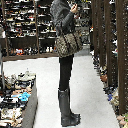 Fendi(���) 8BL068 FF�ΰ� �ڰ��� ������ ��Ʈ�� �̹���5 - ���̺��� �߰���ǰ