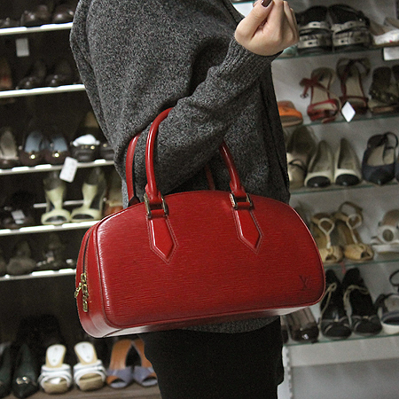 Louis Vuitton(���̺���)  M5278E ���� ���� �ڽ��� ��Ʈ�� �̹���6 - ���̺��� �߰���ǰ