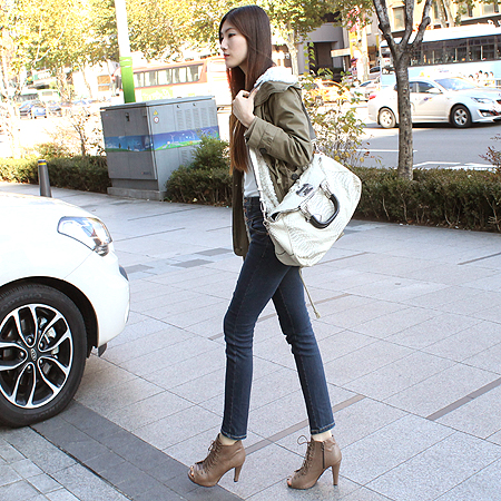 Celine(������) ũ��Ŀ���� ���� ��Ʈ�� + ��� ��Ʈ�� �̹���6 - ���̺��� �߰���ǰ