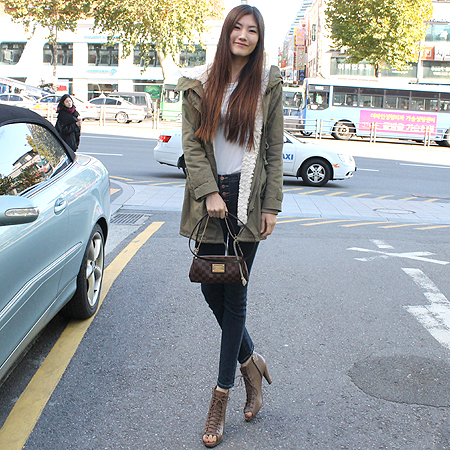 Louis Vuitton(���̺���) N55213 �ٹ̿� ���� ĵ���� ���� Ŭ��ġ 2WAY [�б�������] �̹���5 - ���̺��� �߰���ǰ