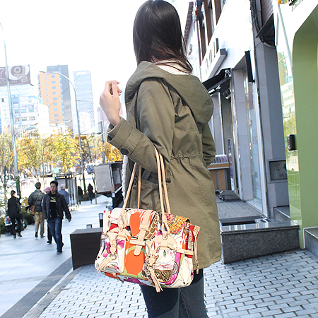 Ferragamo(��󰡸�) 21 6456 ������ ����� �̹���5 - ���̺��� �߰���ǰ