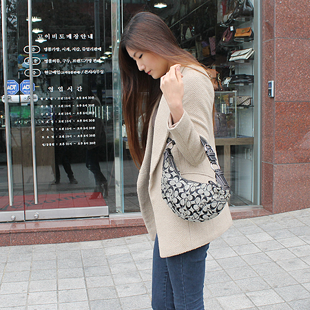 Coach(��ġ) �ñ׳�ó �ڰ��� ȣ�� ����� �̹���6 - ���̺��� �߰���ǰ
