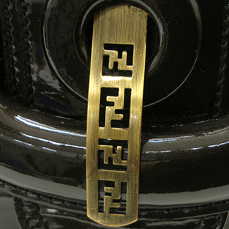 Fendi(���) 8BN165 ���� ���̴�Ʈ B�� ����� [�̾�������] �̹���3 - ���̺��� �߰���ǰ