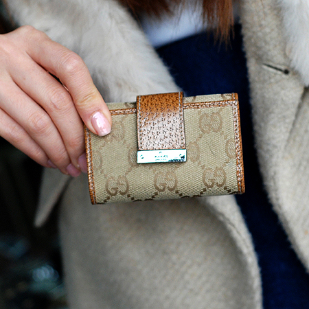 Gucci(����) 118101 GG�ΰ� �𰡵� Ű ���̽� �̹���5 - ���̺��� �߰���ǰ
