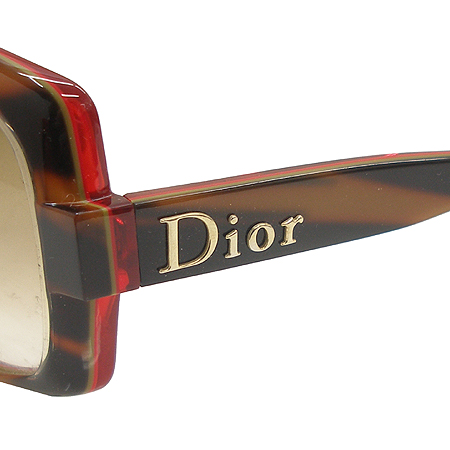 Dior(ũ����î���) 60'S 1 �����ĵ� ���۶� �̹���5 - ���̺��� �߰���ǰ