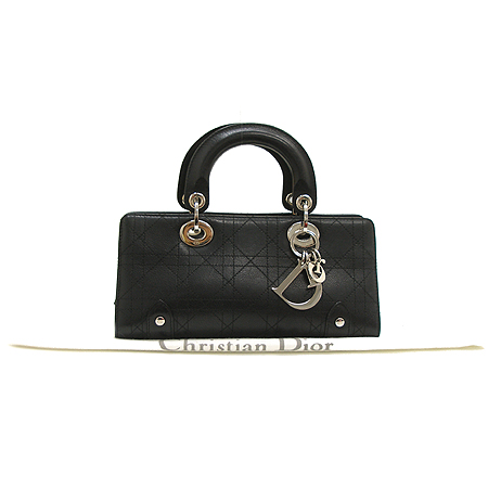 Dior(ũ����î���) ���� ����Ų ��� ��Ʈ�� �̹���2 - ���̺��� �߰���ǰ