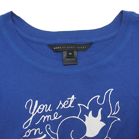 Marc by Marc Jacobs(��ũ���̸�ũ�����߽�) Ƽ �̹���2 - ���̺��� �߰���ǰ