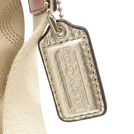 Coach(��ġ) 44394 �ɾ�Ʈ �ΰ� �ڰ��� ũ�ν��� �̹���4 - ���̺��� �߰���ǰ
