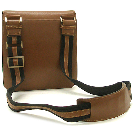 Ferragamo(��󰡸�) 24 0516 ���� ���� ũ�ν��� �̹���2 - ���̺��� �߰���ǰ