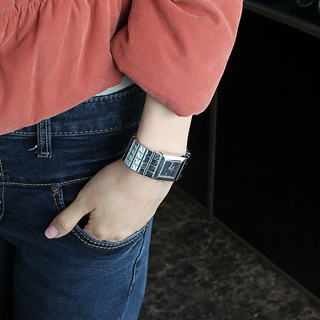 Armani(�Ƹ�����) AX4009 �簢 ������ ��ƿ ������ �ð� �̹���5 - ���̺��� �߰���ǰ