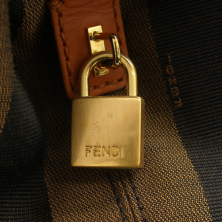 Fendi(���) 8BN232 FKN �к긯 ����ȥ�� ���̺��ڵ� ����� [��������] �̹���3 - ���̺��� �߰���ǰ