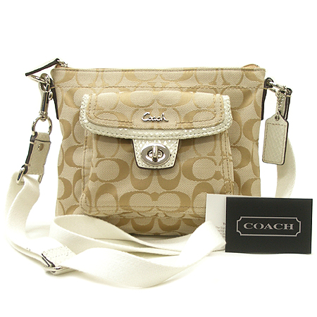 Coach(��ġ) 45026 �ñ׳��� ������ ũ�ν��� [��������] �̹���2 - ���̺��� �߰���ǰ