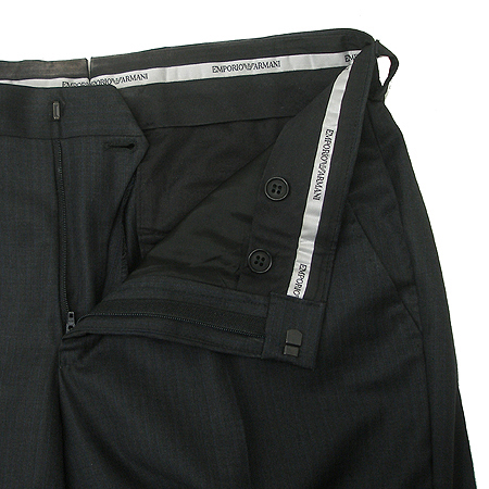 Emporio Armani(�������� �Ƹ�����) ���� �̹���5 - ���̺��� �߰���ǰ