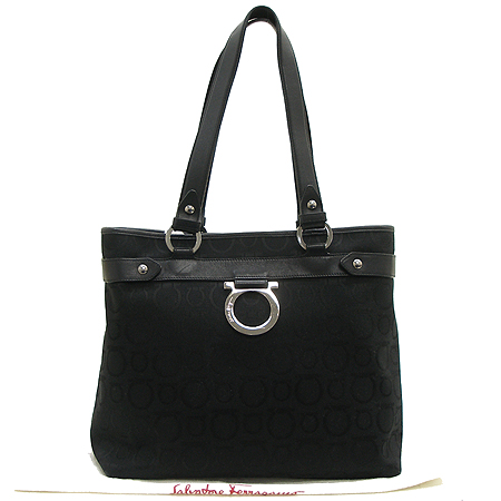 Ferragamo(��󰡸�) 21 7298 ���� �ΰ� �к긯  ����ΰ� ����� �̹���2 - ���̺��� �߰���ǰ