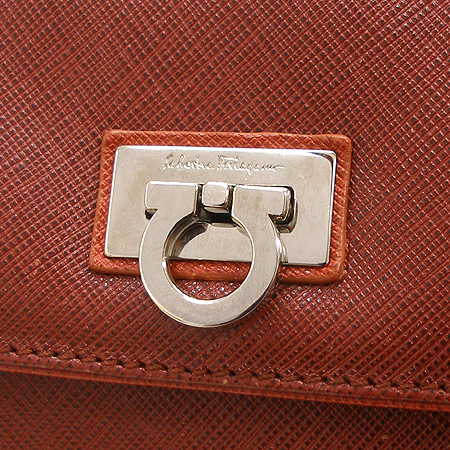 Ferragamo(��󰡸�) 21 6854 ���巡�� ���� ��ġ�Ϸΰ� ��� ��Ʈ�� [��������] �̹���4 - ���̺��� �߰���ǰ