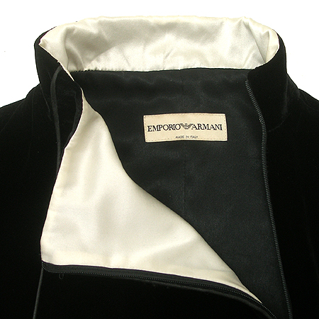 Emporio Armani(�������� �Ƹ�����) ���� Ƽ (��ũ ȥ��) �̹���3 - ���̺��� �߰���ǰ