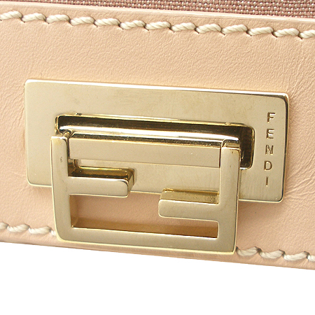 Fendi(���) 8BR565 FF�ΰ� �ڰ��� �̴� ���� �Ŀ�ġ ����� [��������] �̹���4 - ���̺��� �߰���ǰ