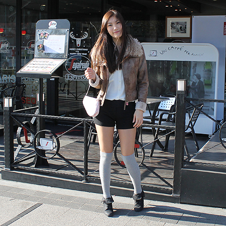 Dior(ũ����î���) �ΰ� PVC ���� �Ŀ�ġ ����� [��������] �̹���5 - ���̺��� �߰���ǰ