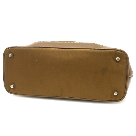 Prada(�����) �к긯 ���� ��Ƽġ ���� ��Ʈ�� �̹���4 - ���̺��� �߰���ǰ