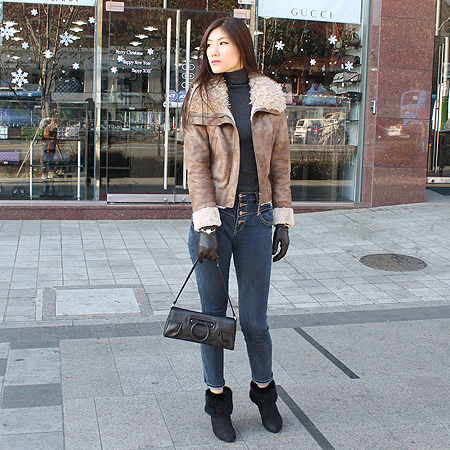Ferragamo(��󰡸�) 21 4863 ���� ���� ��ġ�� �ΰ� ��Ŭ ����� �̹���5 - ���̺��� �߰���ǰ