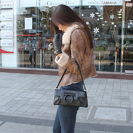 Ferragamo(��󰡸�) 21 4863 ���� ���� ��ġ�� �ΰ� ��Ŭ ����� �̹���6 - ���̺��� �߰���ǰ