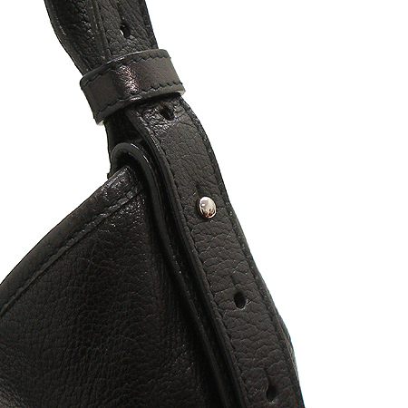 YSL(�Ի��ζ�) 132576 ¡ �ΰ� ���� �� ����� �̹���3 - ���̺��� �߰���ǰ