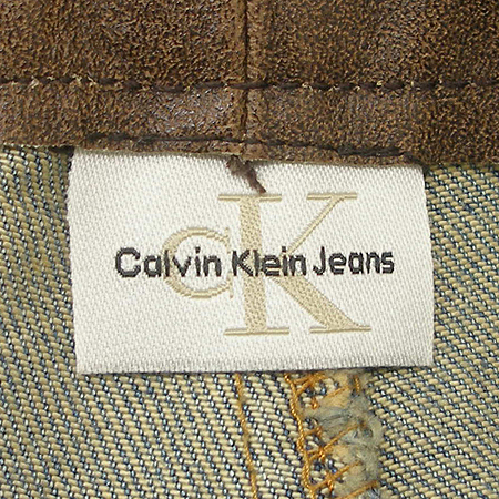 Calvin Klein(Ķ��Ŭ����) ���� �̹���4 - ���̺��� �߰���ǰ