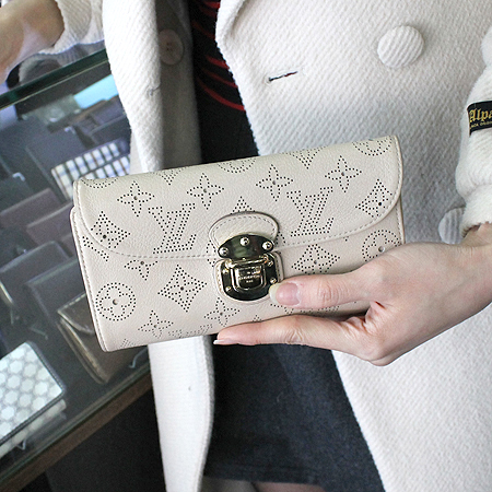 Louis Vuitton(̺) M58131 ƸḮ  (AMELIA MAHINA)  ȣ  [б] ̹5 - ̺ ߰ǰ