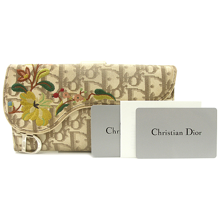 Dior(ũ����î���) �ö�� �ڼ� ��� ���� �к긯 ������ �̹���2 - ���̺��� �߰���ǰ