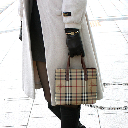 Burberry(������) Ŭ���� üũ ��Ʈ�� �̹���5 - ���̺��� �߰���ǰ