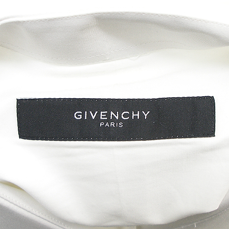 GIVENCHY(�����) ���̼��� �̹���4 - ���̺��� �߰���ǰ