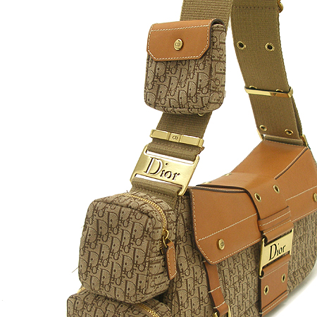 Dior(ũ����î���) �ΰ� �ڰ��� ��Ƽ ���� �޽��� �����+�Ŀ�ġ4�� �̹���4 - ���̺��� �߰���ǰ