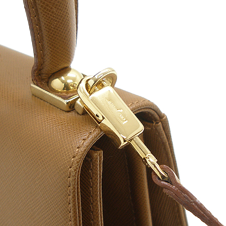 Ferragamo(��󰡸�) 21 2193 ���� ��ġ�� �簢 ��Ʈ�� + ��� ��Ʈ�� [�б�����������2ȣ��] �̹���3 - ���̺��� �߰���ǰ
